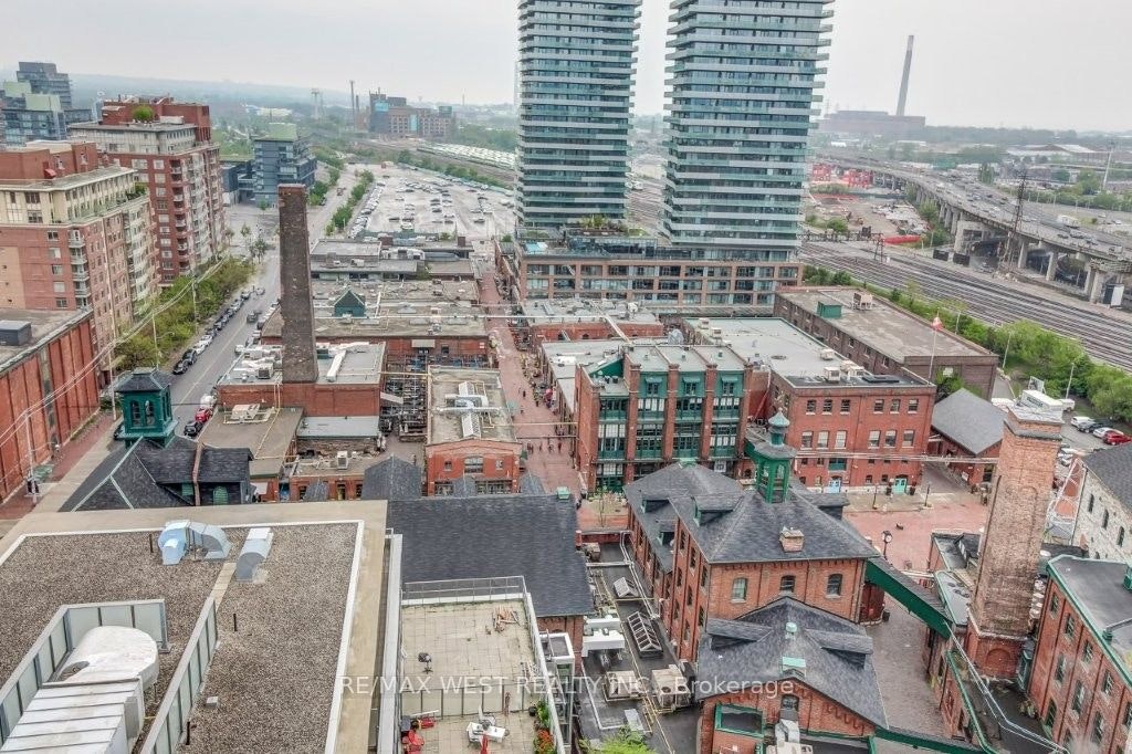 1604-33 Mill Street, Toronto, ON, M5A 3R3 - 21