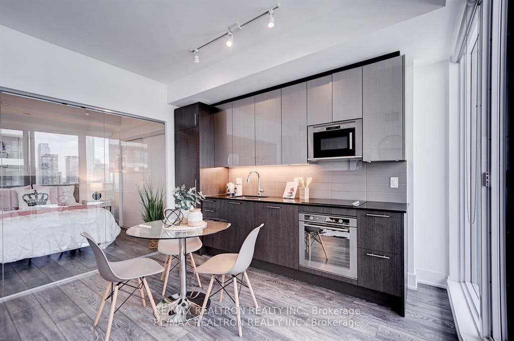 3207-403 Church Street, Toronto, ON, M4Y 2C2 - 10