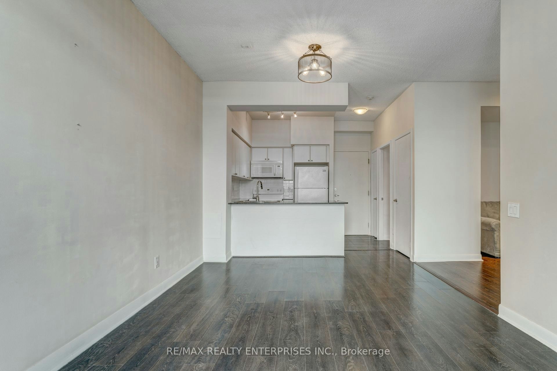 1015-525 Wilson Avenue, Toronto, ON, M3H 0A7 - 8