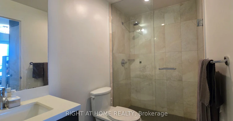 N525-120 Bayview Avenue, Toronto, ON, M5A 0G4 - 11