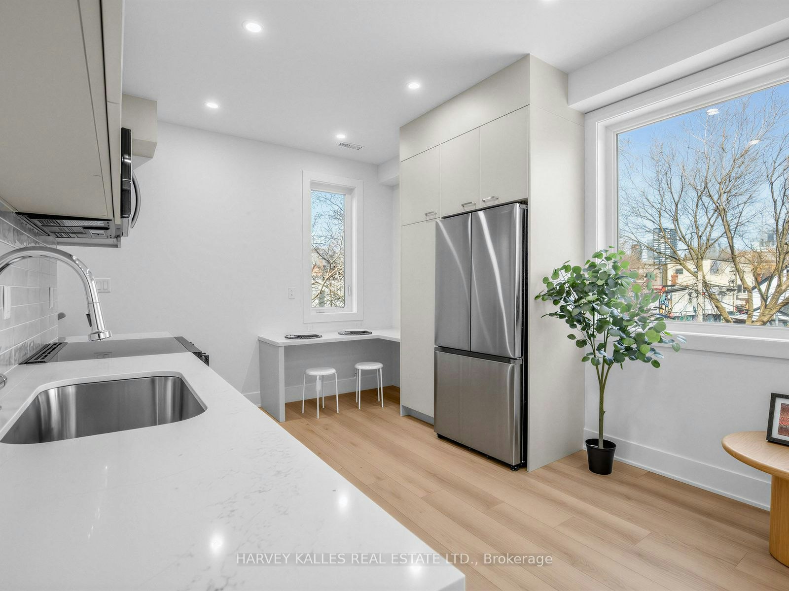 3a-45 Bellevue Avenue, Toronto, ON, M5T 2N5 - 14