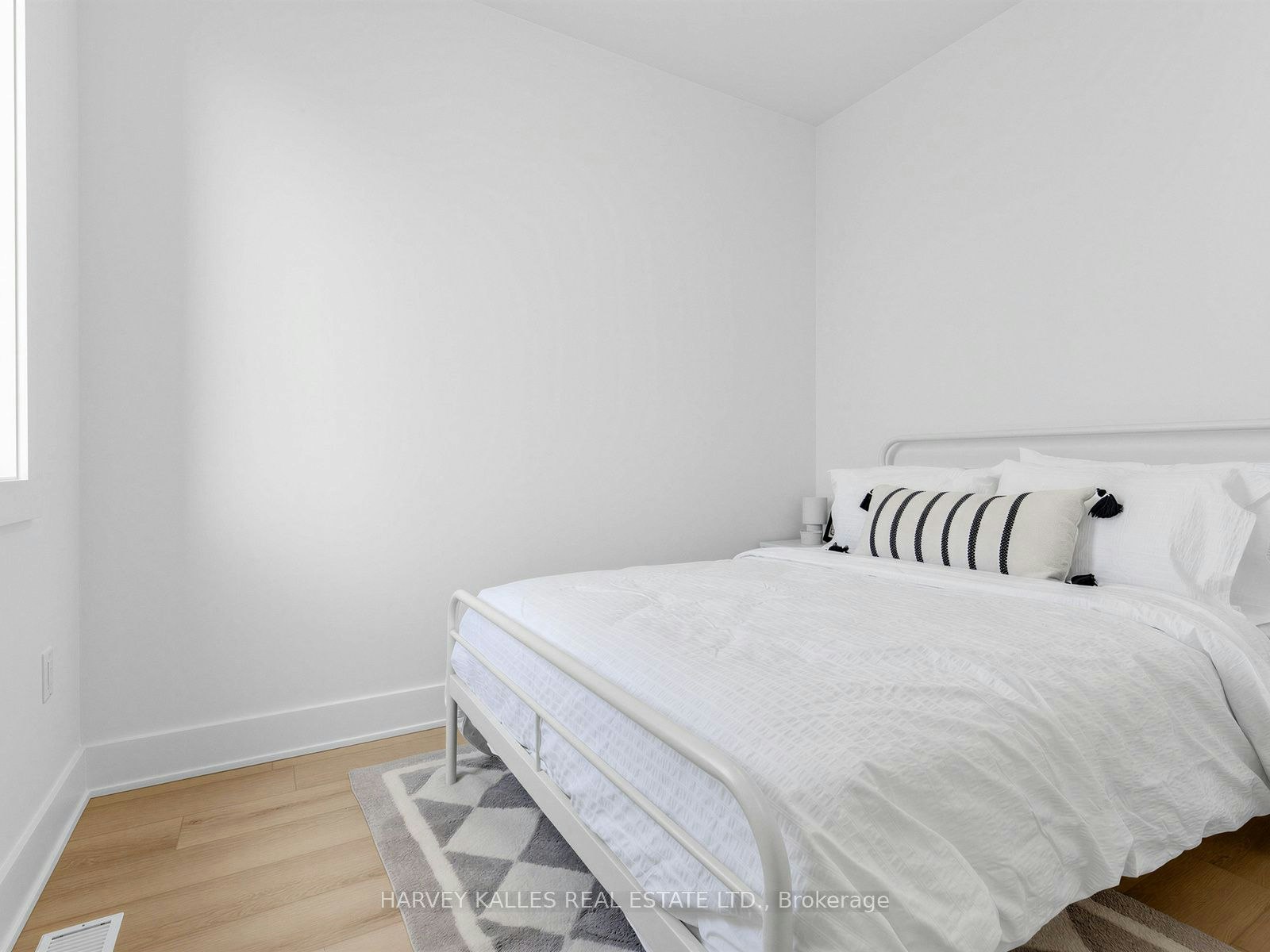 3a-45 Bellevue Avenue, Toronto, ON, M5T 2N5 - 21