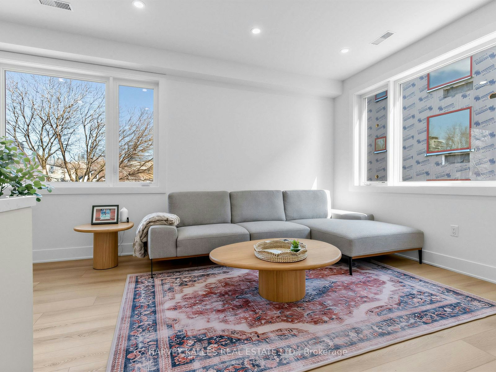 3a-45 Bellevue Avenue, Toronto, ON, M5T 2N5 - 6