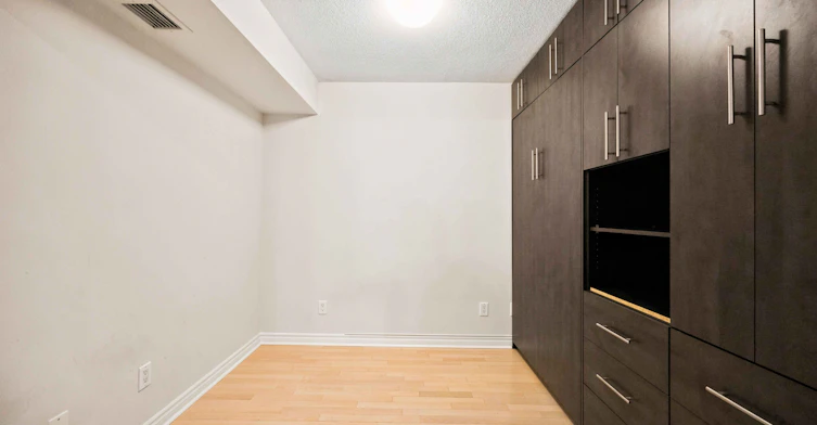 212-18 Kenaston Gardens, Toronto, ON, M2K 3C7 - 11