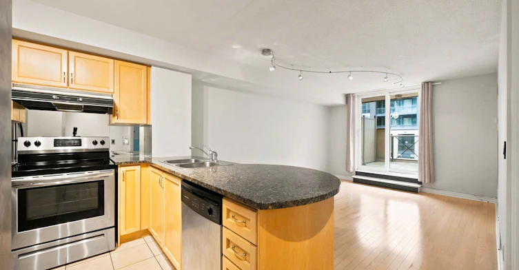 212-18 Kenaston Gardens, Toronto, ON, M2K 3C7 - 22