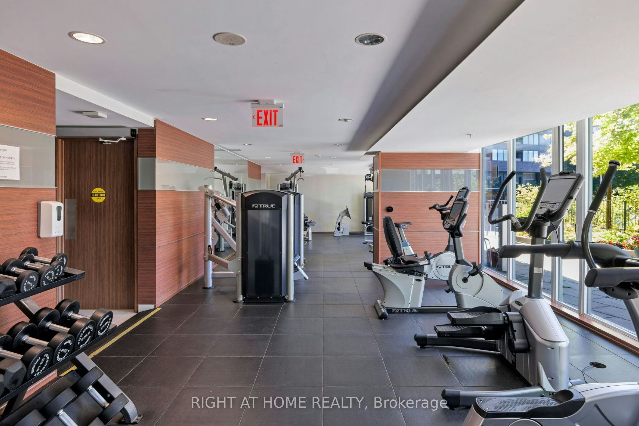 N525-120 Bayview Avenue, Toronto, ON, M5A 0G4 - 22