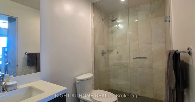 N525-120 Bayview Avenue, Toronto, ON, M5A 0G4 - 11