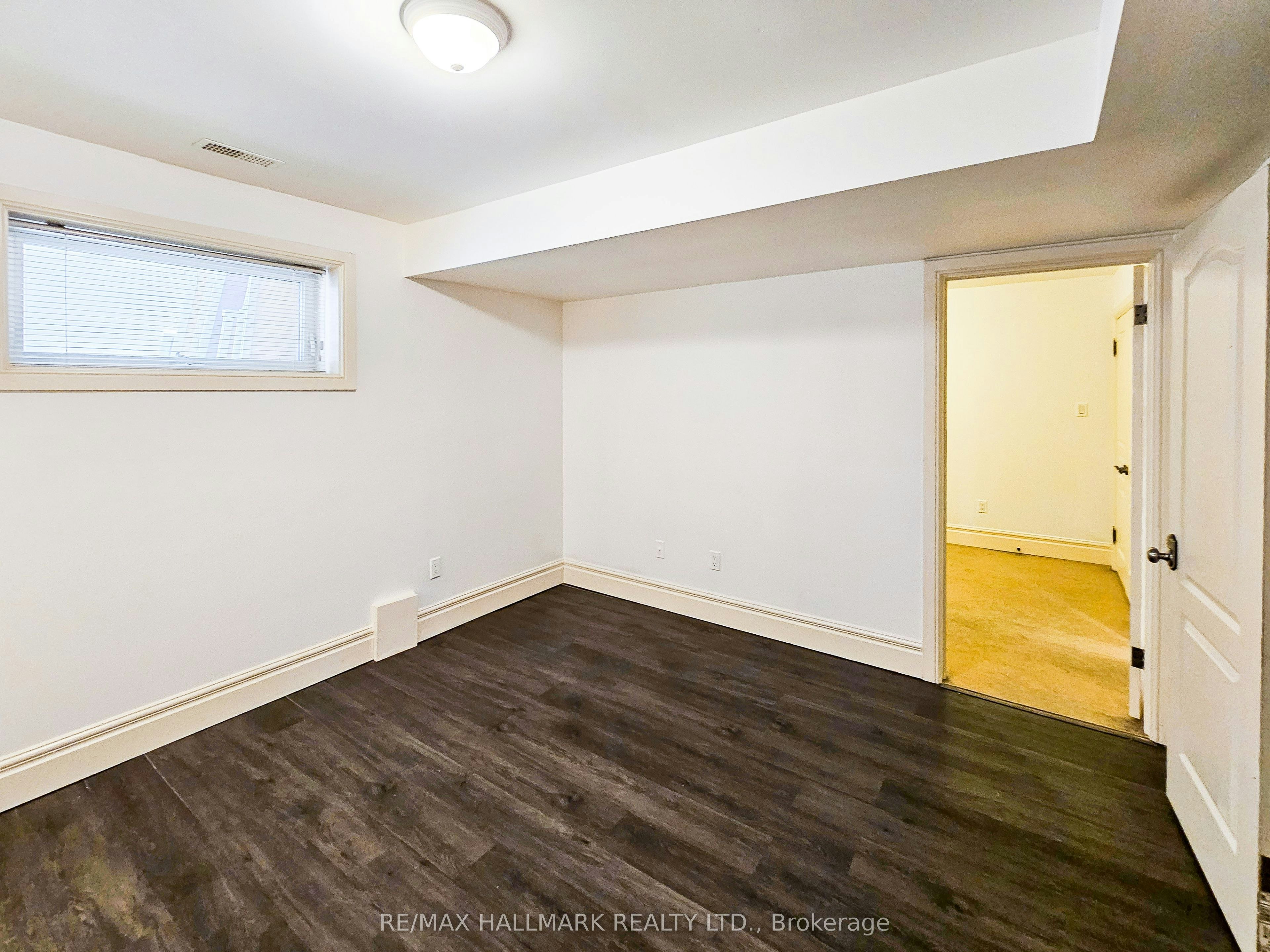 Basement 2-22 Roberta Drive, Toronto, ON, M6A 2J5 - 2