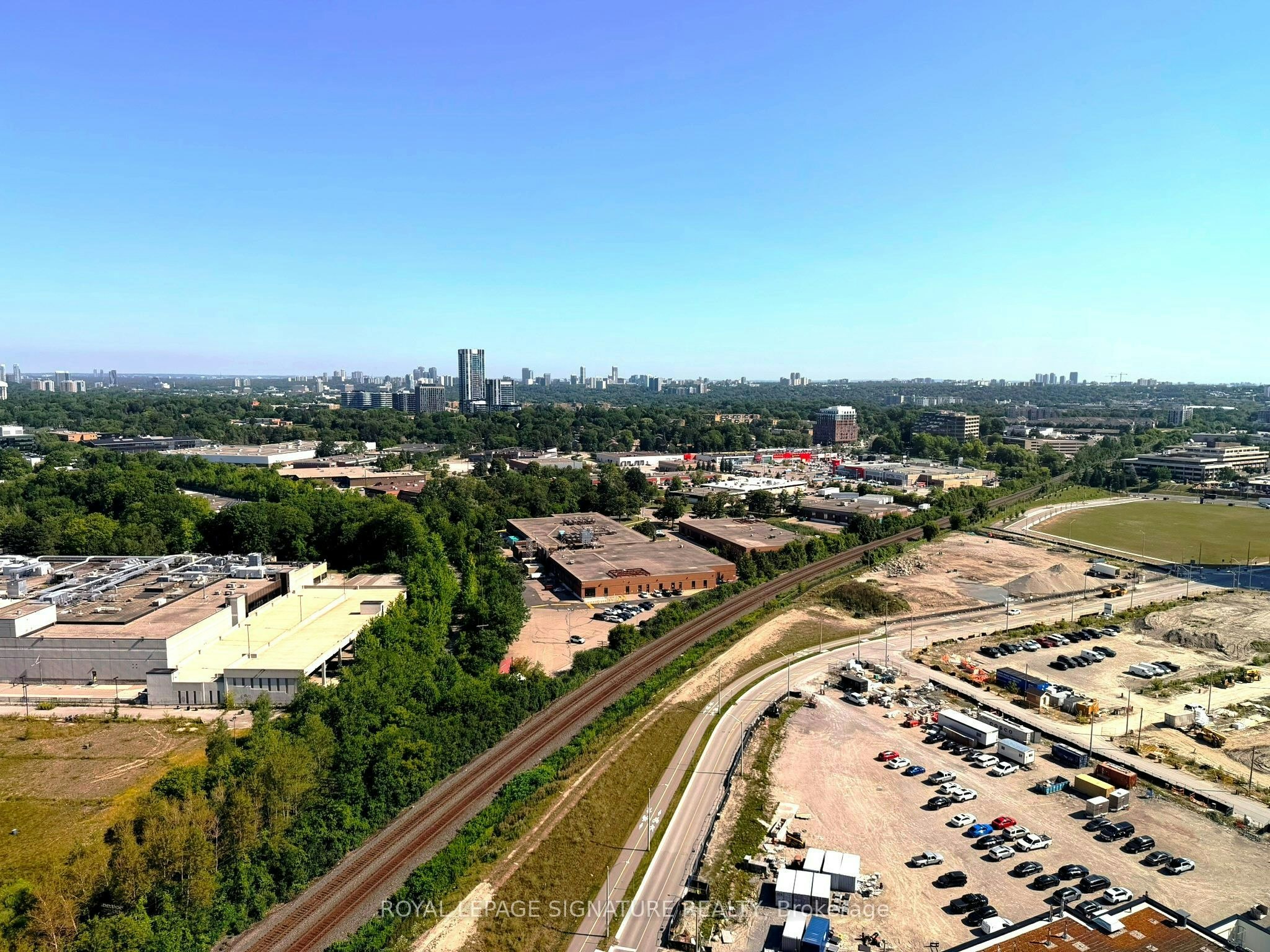 2517-1 Quarrington Lane, Toronto, ON, M3C 0S4 - 27