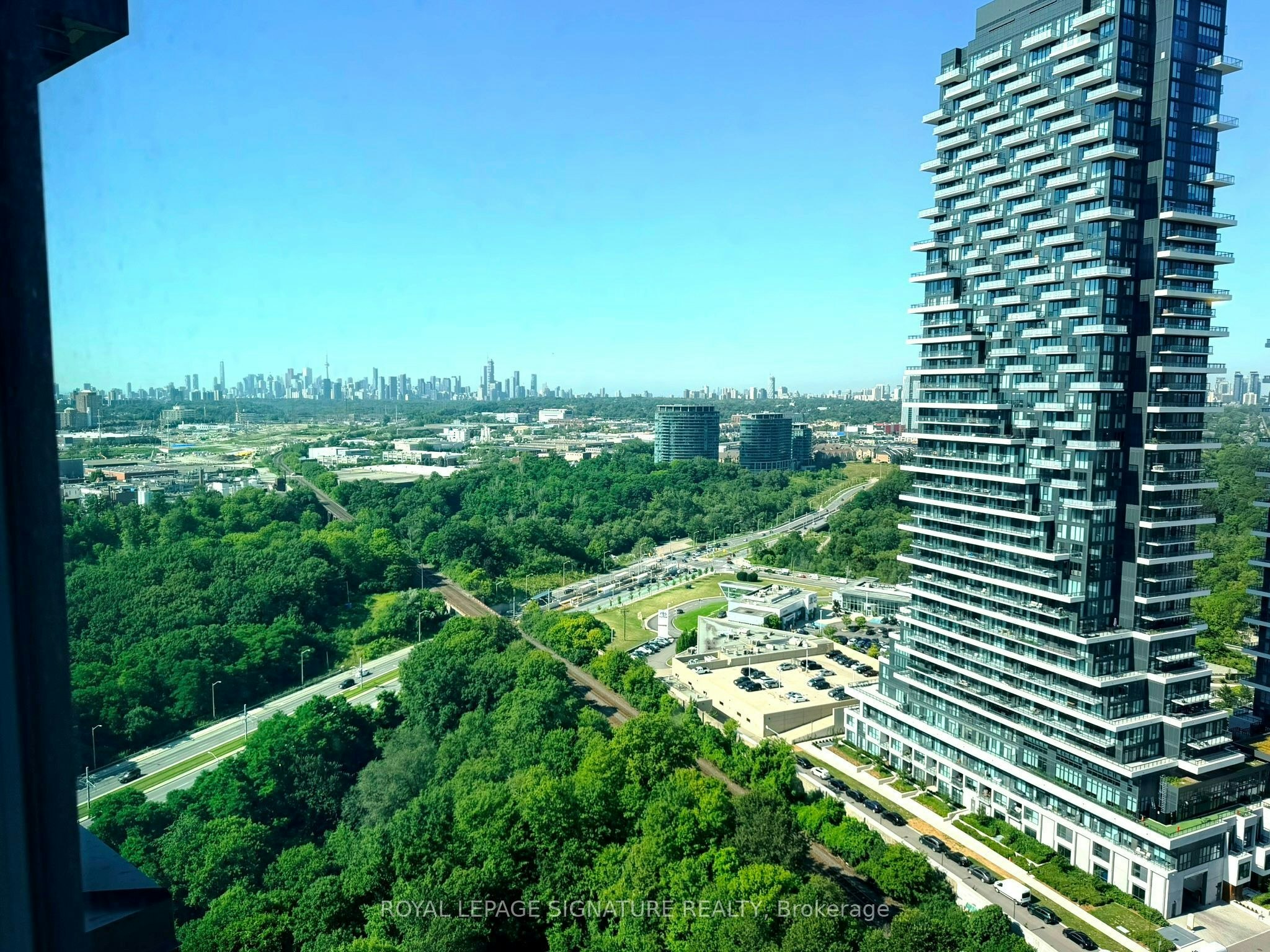 2517-1 Quarrington Lane, Toronto, ON, M3C 0S4 - 13