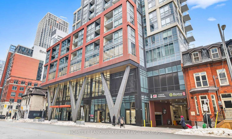 5002-108 Peter Street