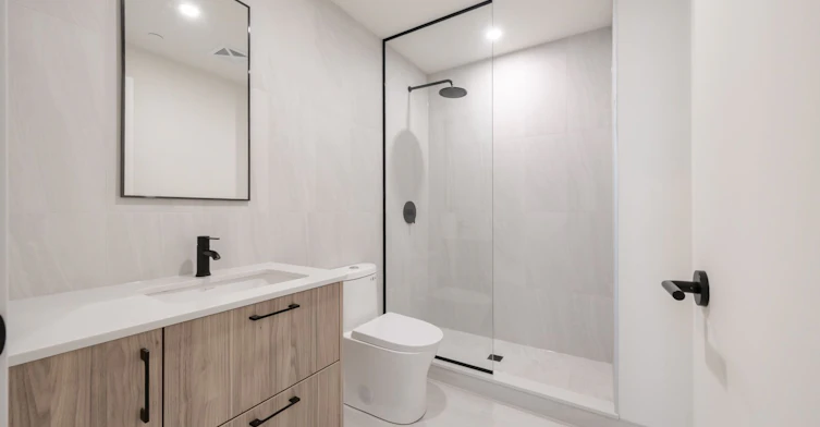 1908-109 Erskine Avenue, Toronto, ON, M4P 0G8 - 9