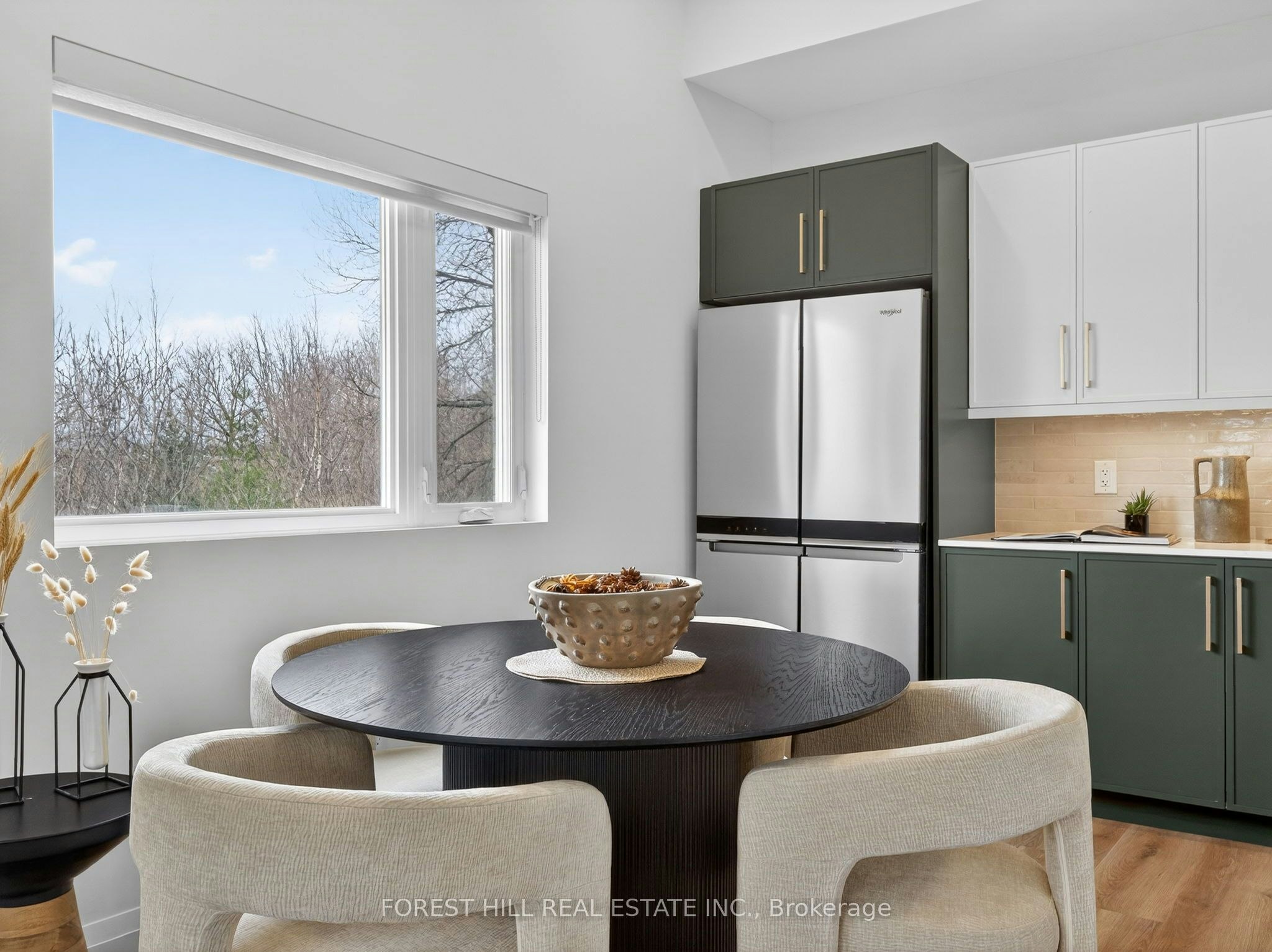 D-5 Hopperton Drive, Toronto, ON, M2L 2S5 - 8