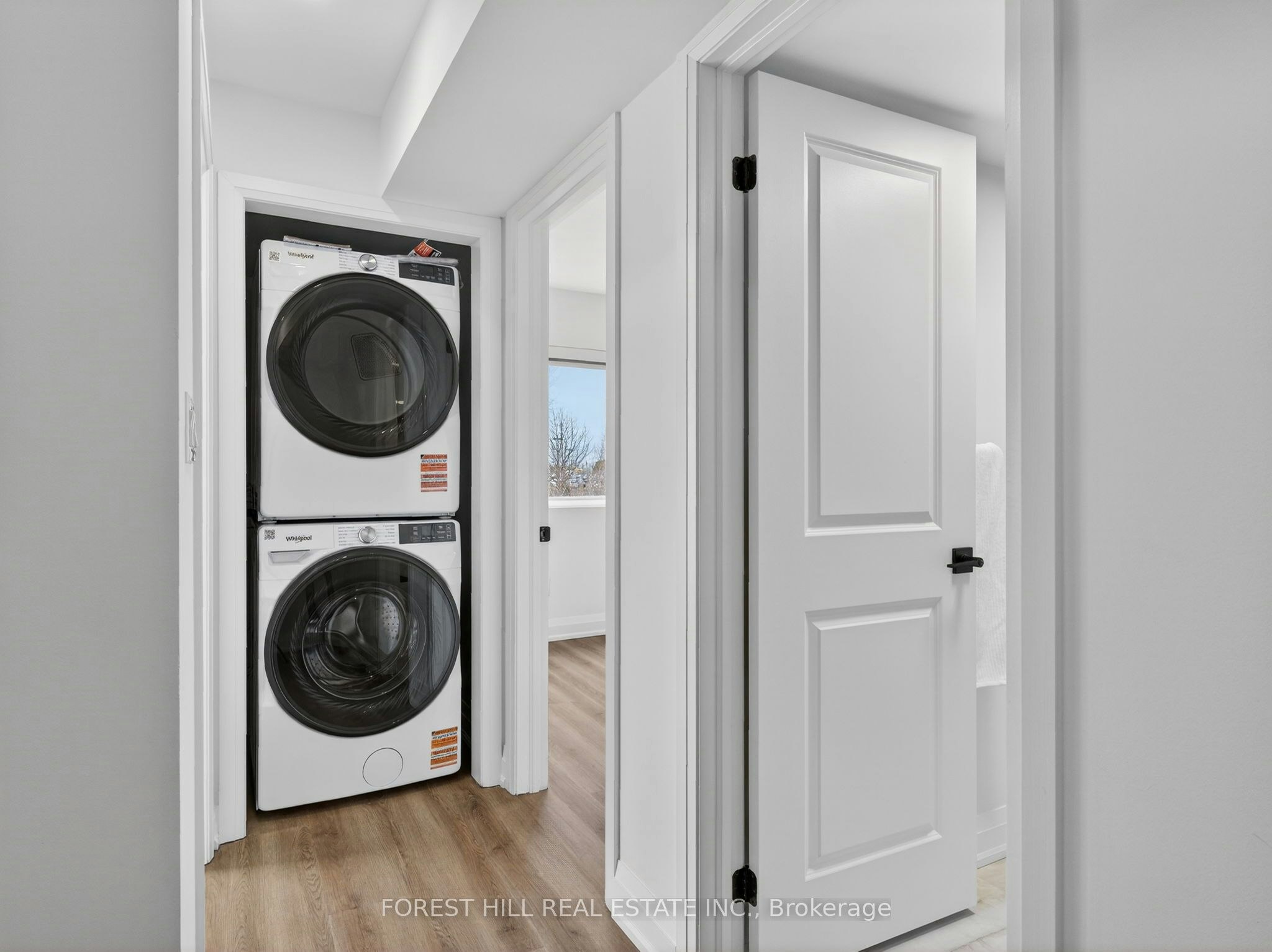 D-5 Hopperton Drive, Toronto, ON, M2L 2S5 - 16