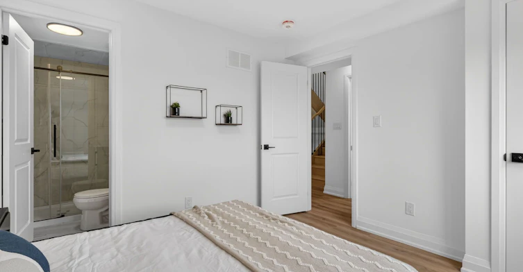 D-5 Hopperton Drive, Toronto, ON, M2L 2S5 - 22