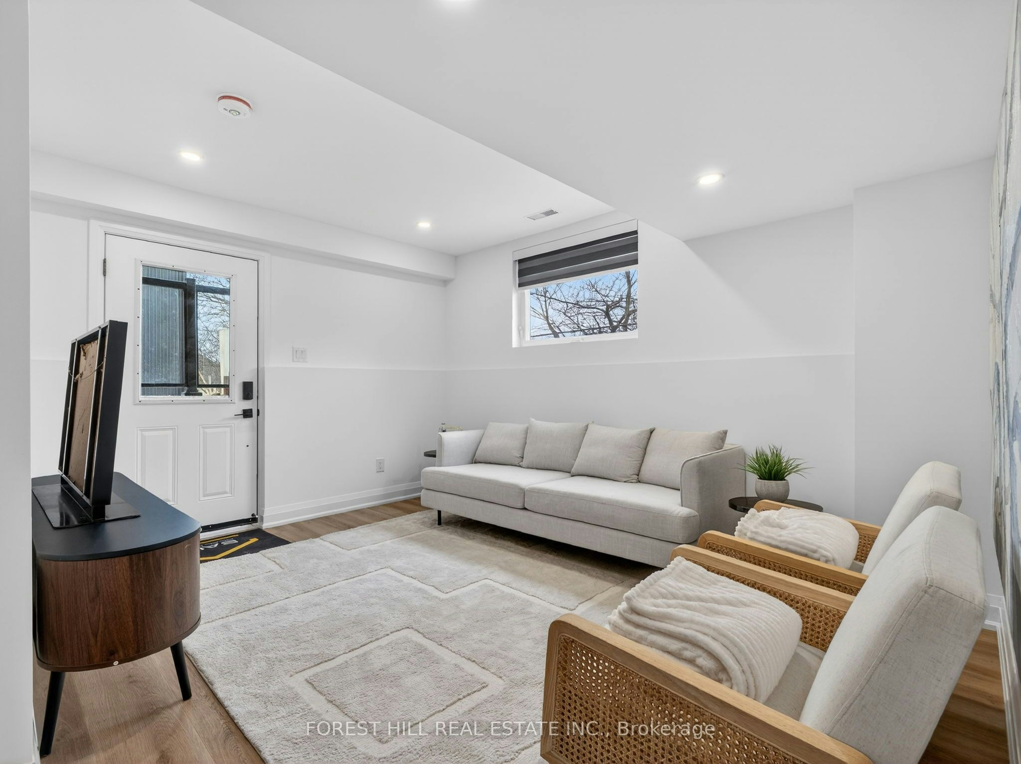D-5 Hopperton Drive, Toronto, ON, M2L 2S5 - 32