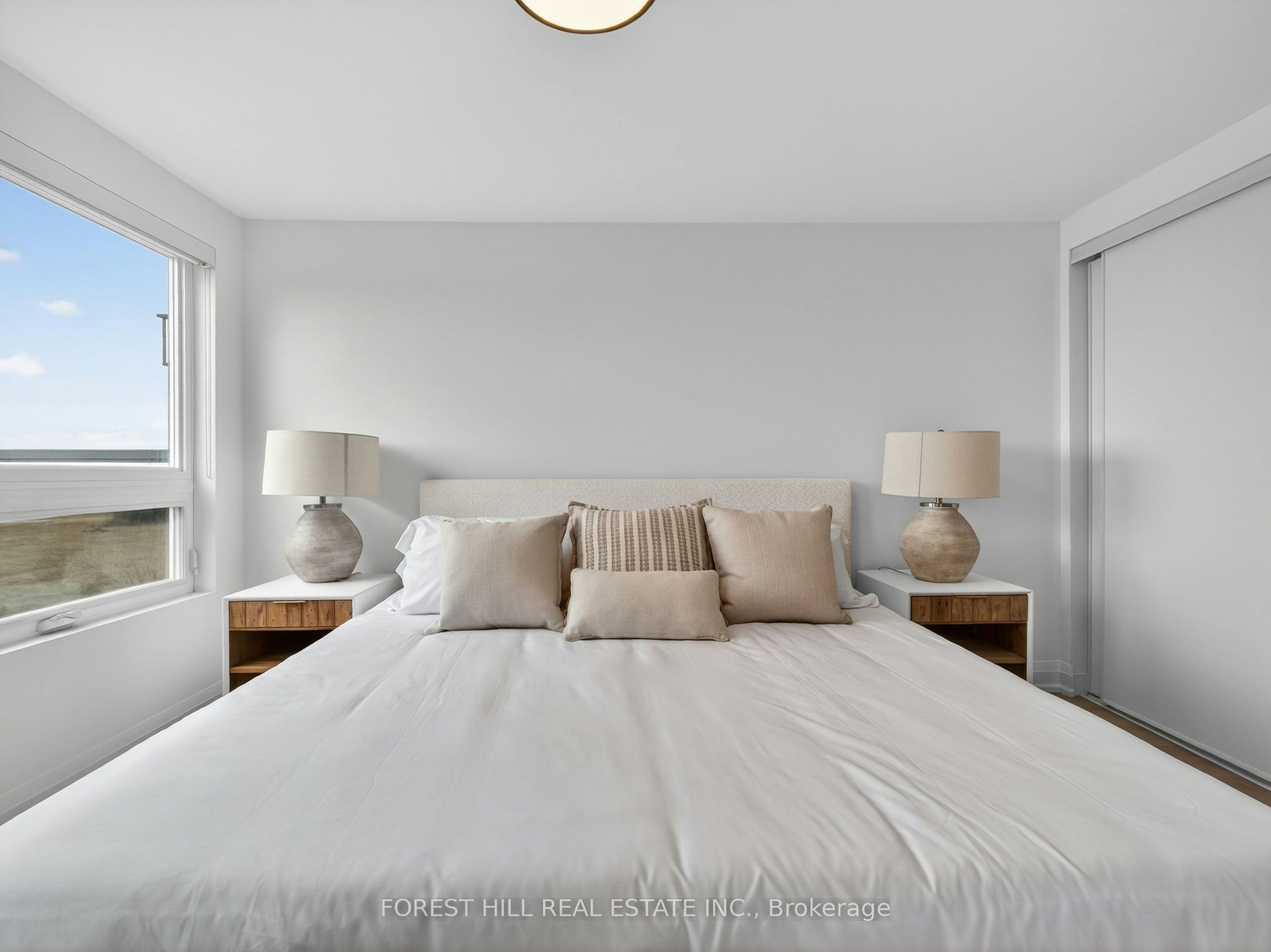 D-5 Hopperton Drive, Toronto, ON, M2L 2S5 - 24