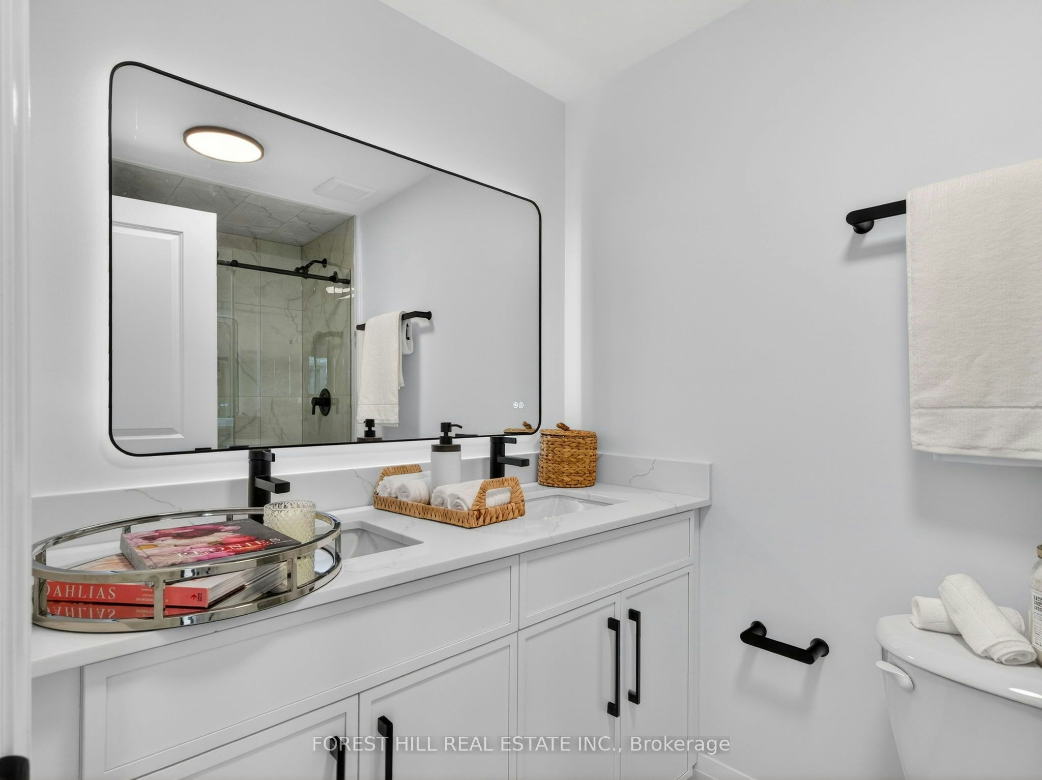 D-5 Hopperton Drive, Toronto, ON, M2L 2S5 - 28