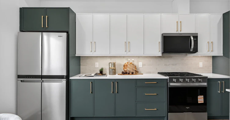 D-5 Hopperton Drive, Toronto, ON, M2L 2S5 - 9