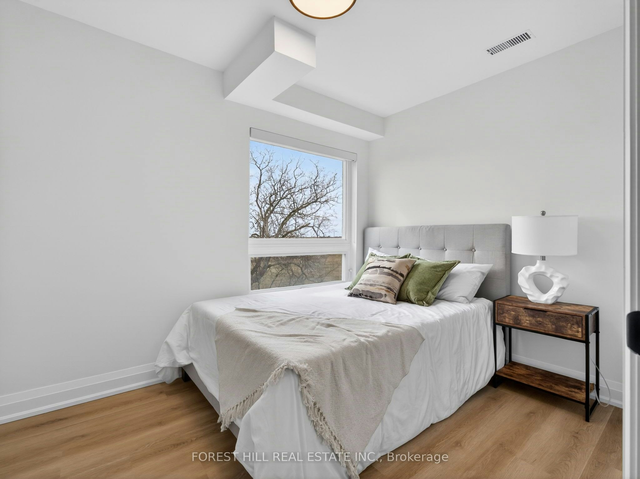 D-5 Hopperton Drive, Toronto, ON, M2L 2S5 - 17