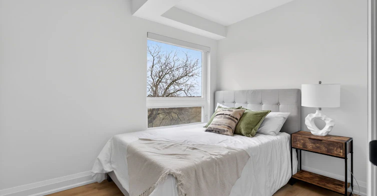D-5 Hopperton Drive, Toronto, ON, M2L 2S5 - 17
