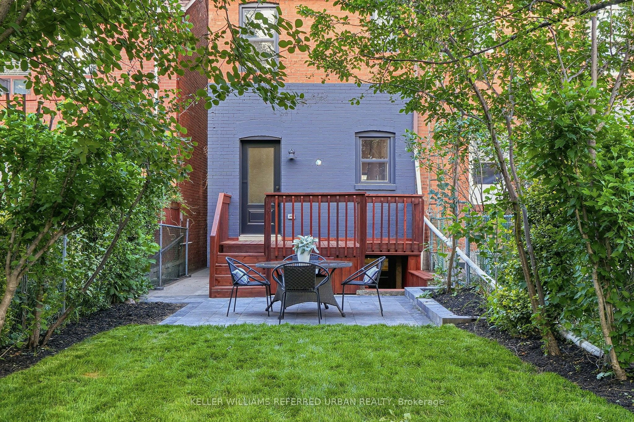 220 Westmount Avenue, Toronto, ON, M6E 3M8 - 31