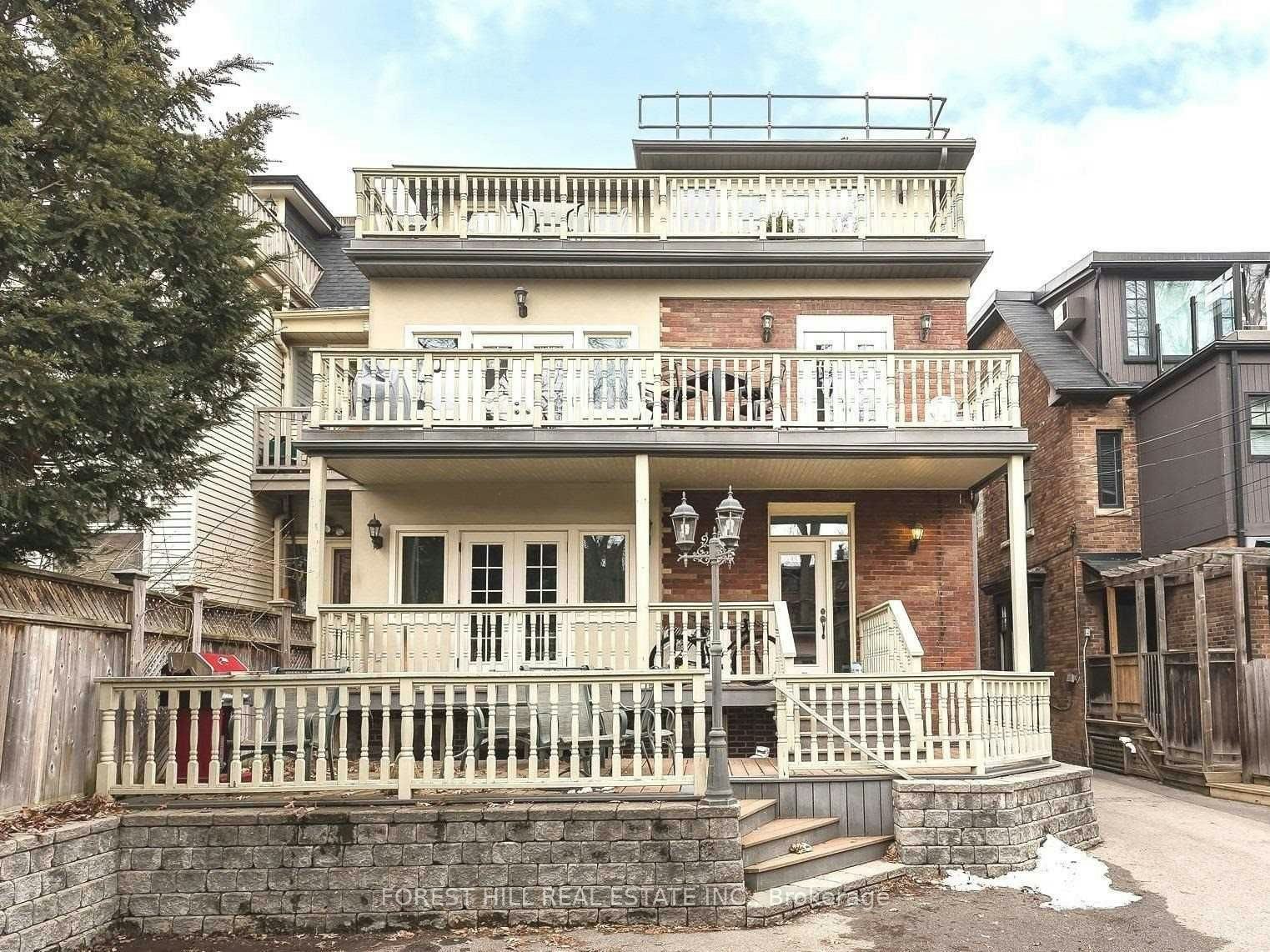 B1-105 Balmoral Avenue, Toronto, ON, M4V 1J5