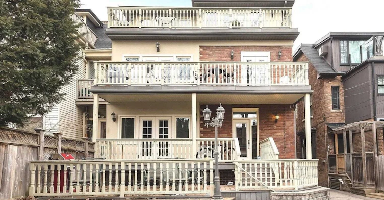 B1-105 Balmoral Avenue, Toronto, ON, M4V 1J5