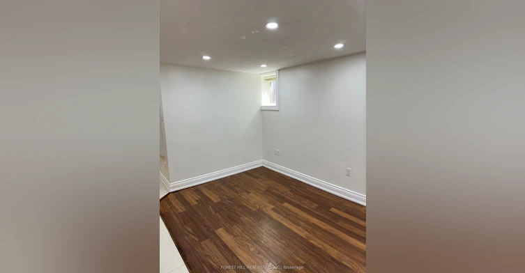 B1-105 Balmoral Avenue, Toronto, ON, M4V 1J5 - 8