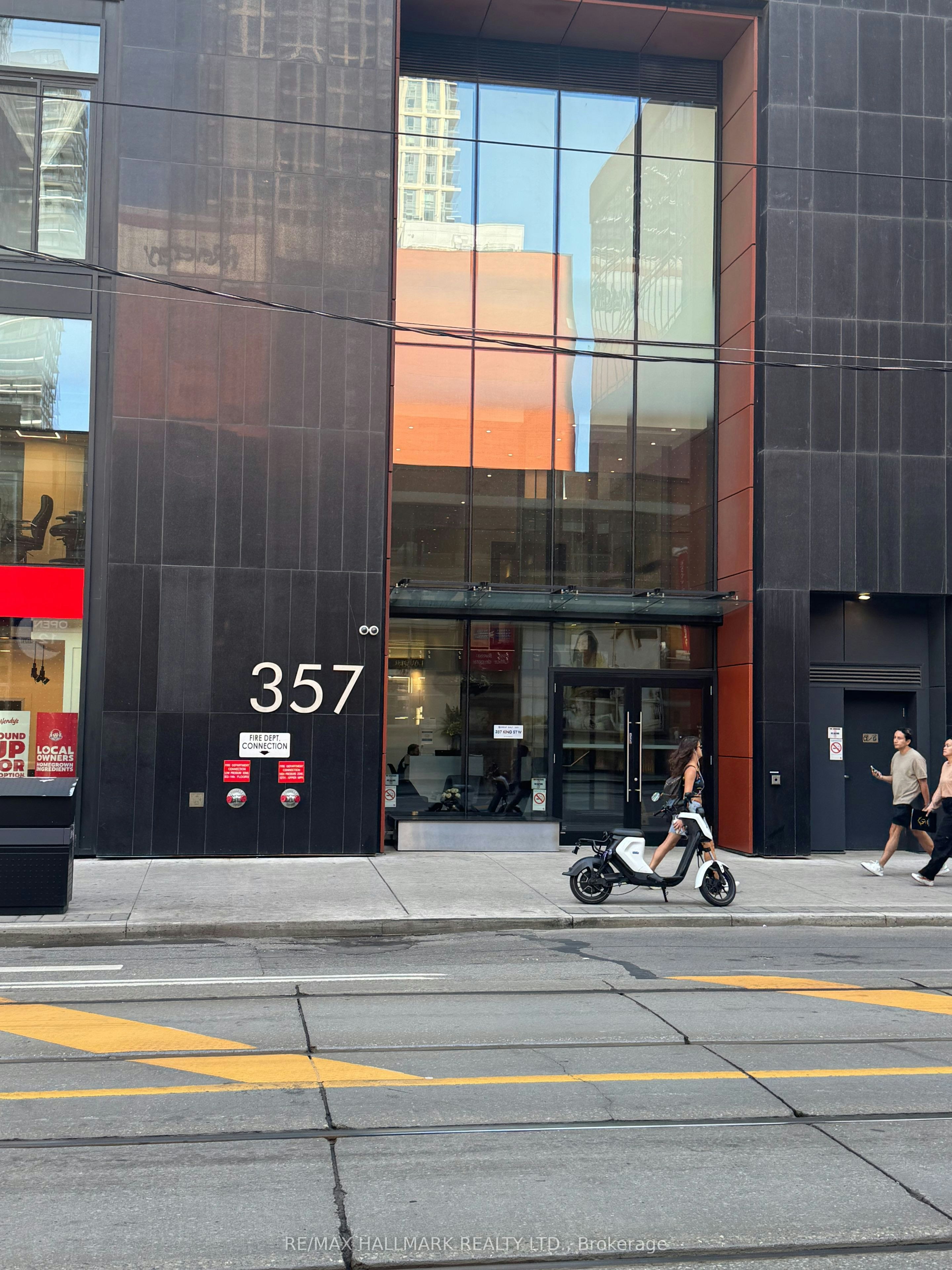 1504-357 King Street W, Toronto, ON, M5V 0S7