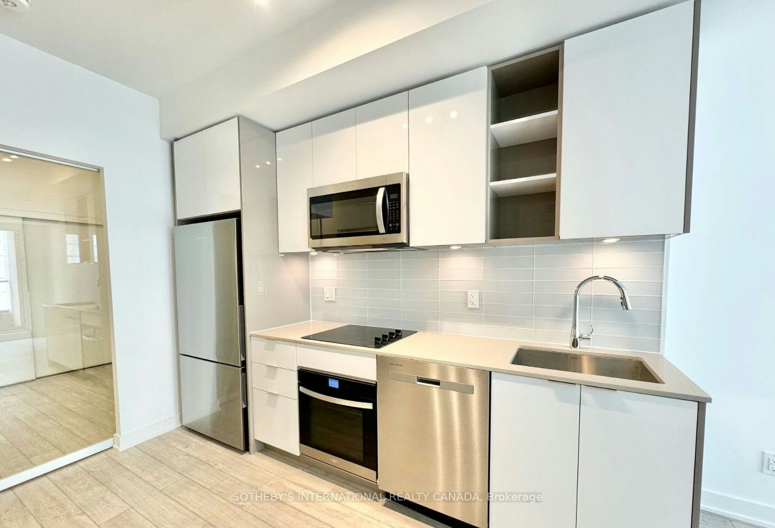 401-543 Richmond Street W, Toronto, ON, M5V 0W9 - 2