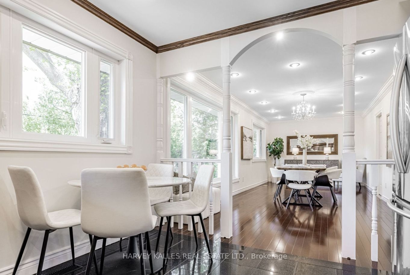 5 Parmbelle Crescent, Toronto, ON, M3A 3G5 - 11