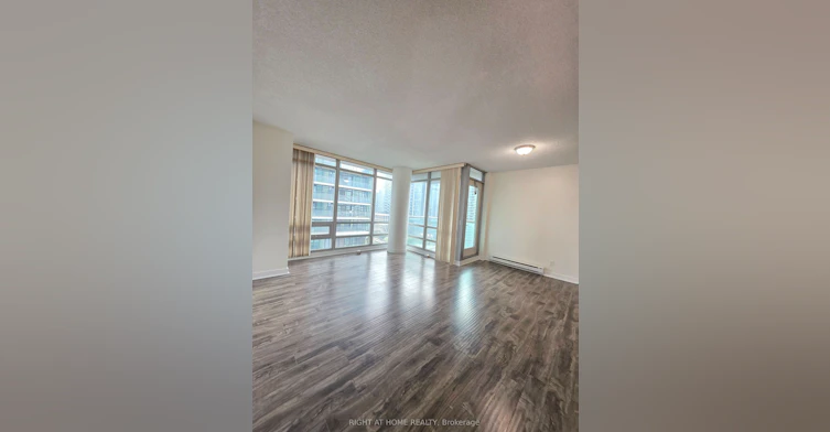 2108-81 Navy Wharf Court, Toronto, ON, M5V 3S2 - 6
