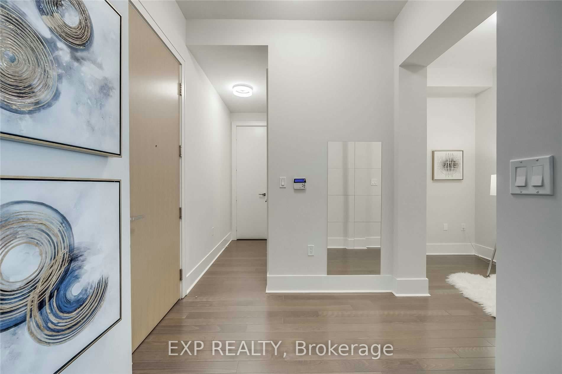 29 Queens Quay E, Toronto, ON, M5E 0A4 - 4