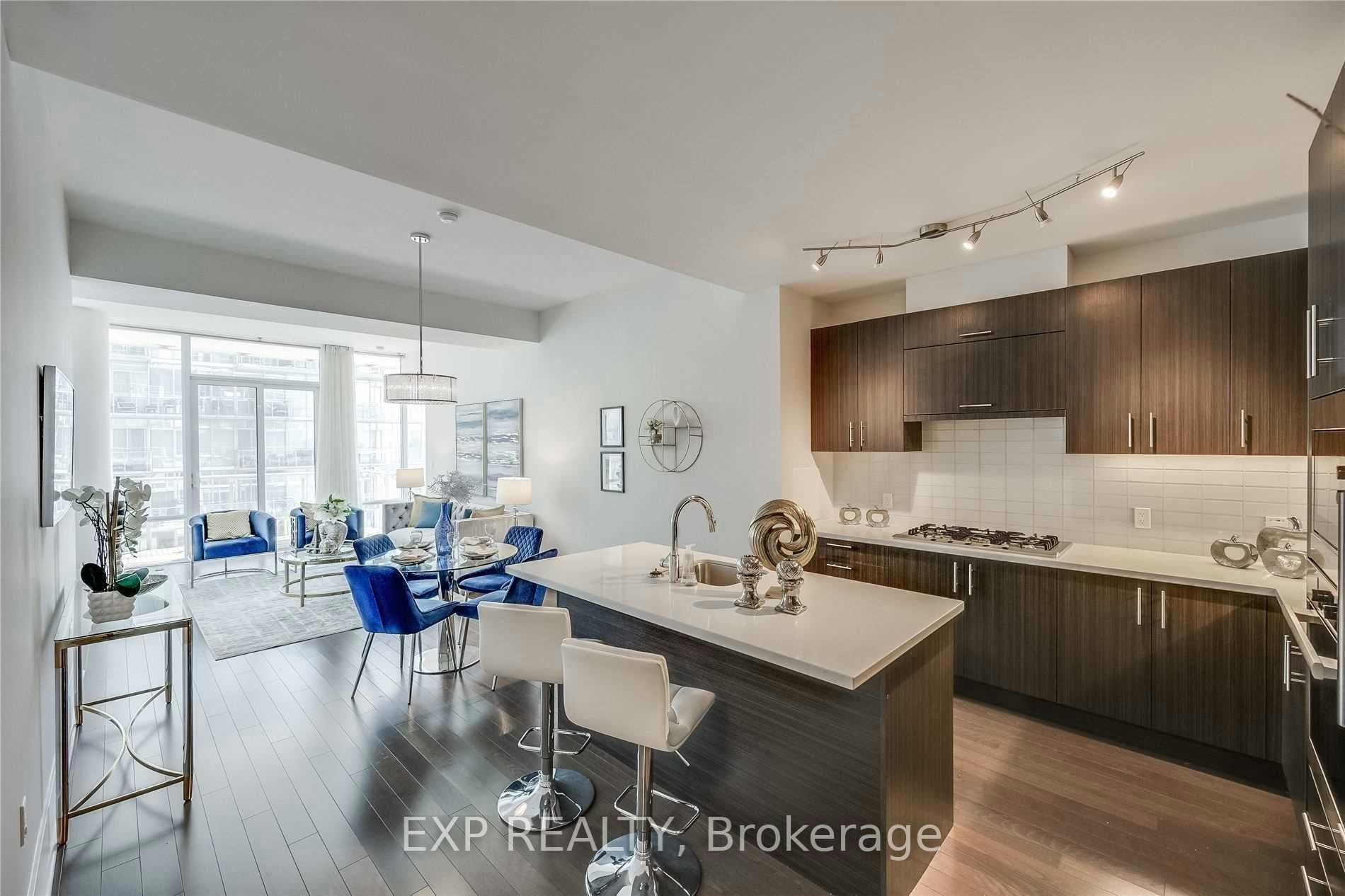 29 Queens Quay E, Toronto, ON, M5E 0A4 - 5