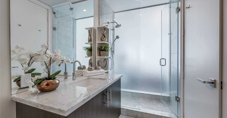 29 Queens Quay E, Toronto, ON, M5E 0A4 - 18