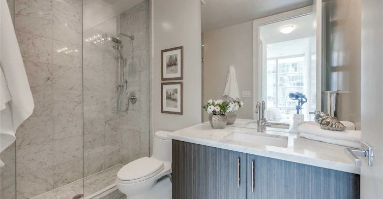 29 Queens Quay E, Toronto, ON, M5E 0A4 - 22