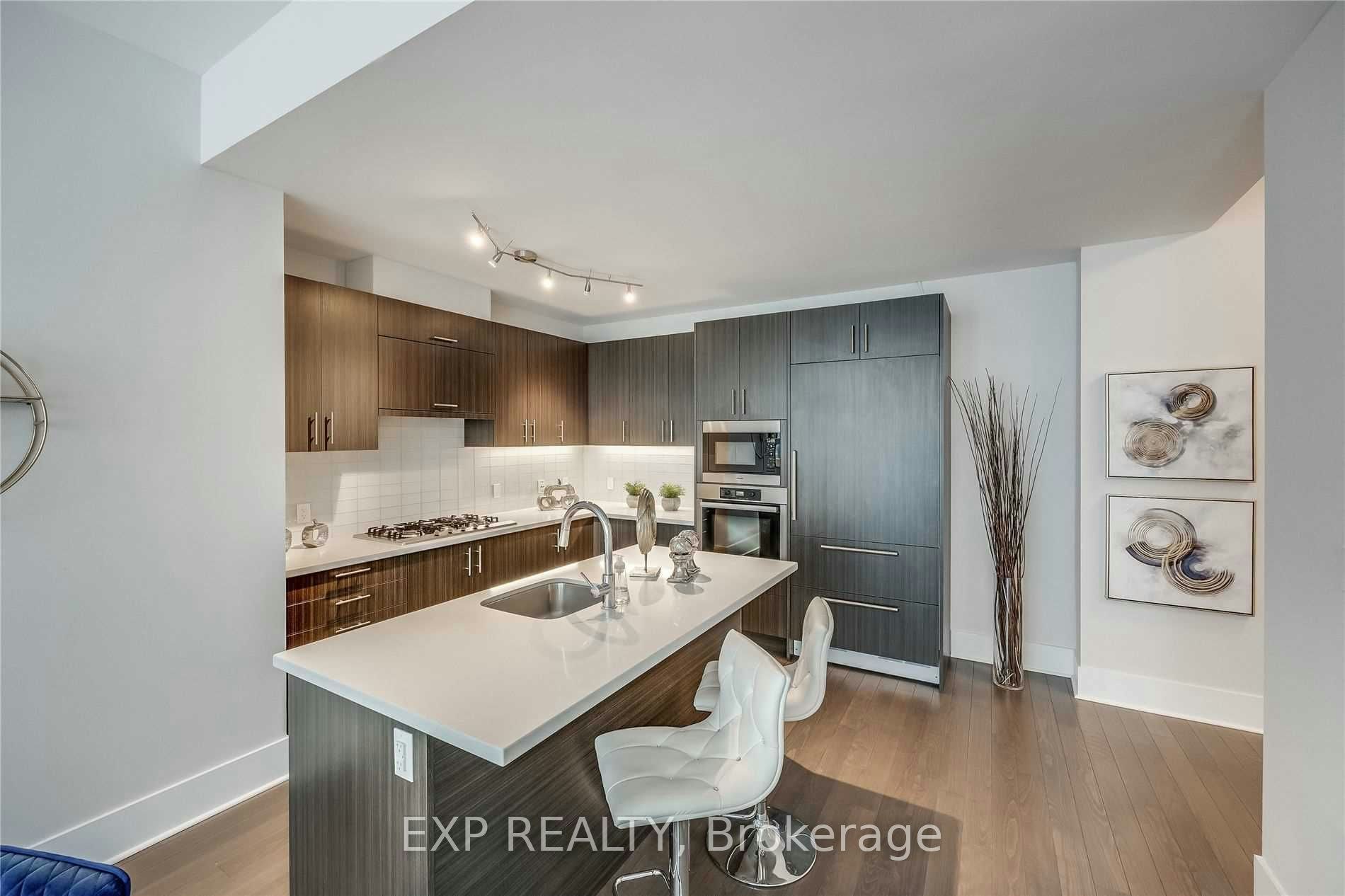 29 Queens Quay E, Toronto, ON, M5E 0A4 - 8