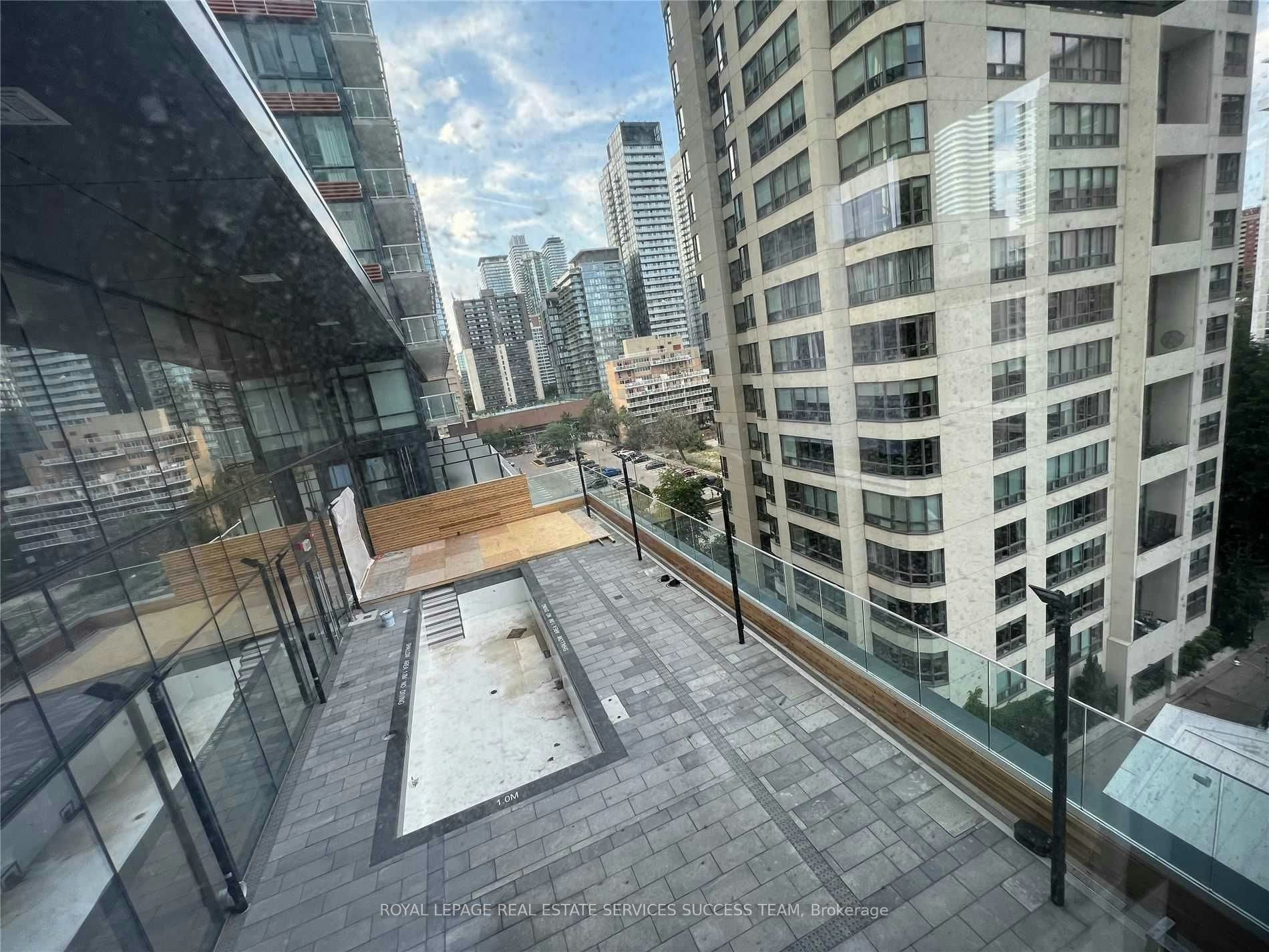 701-501 Yonge Street, Toronto, ON, M4Y 1Y4 - 4