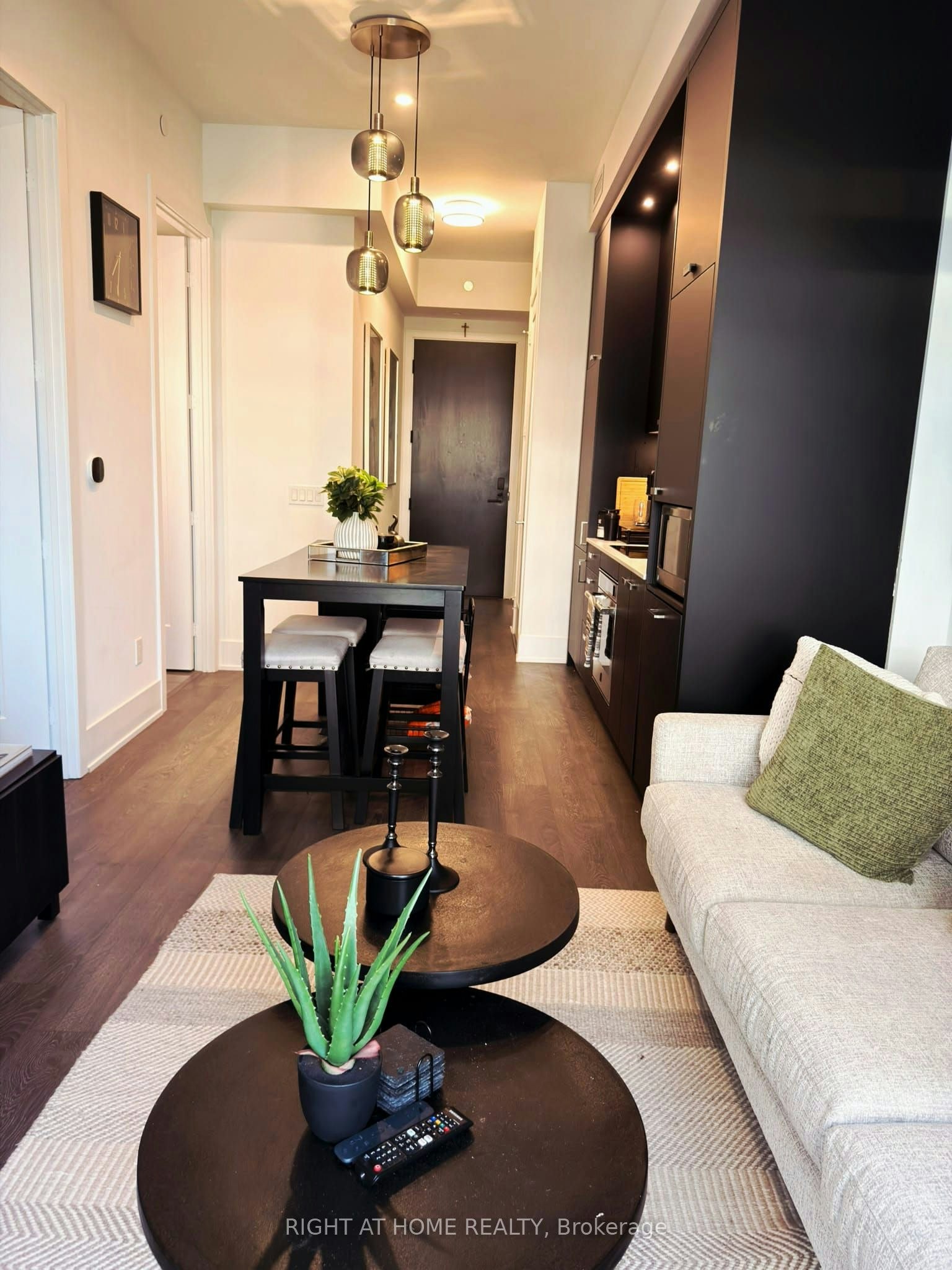 3609-470 Front Street W, Toronto, ON, M5V 0V6 - 2