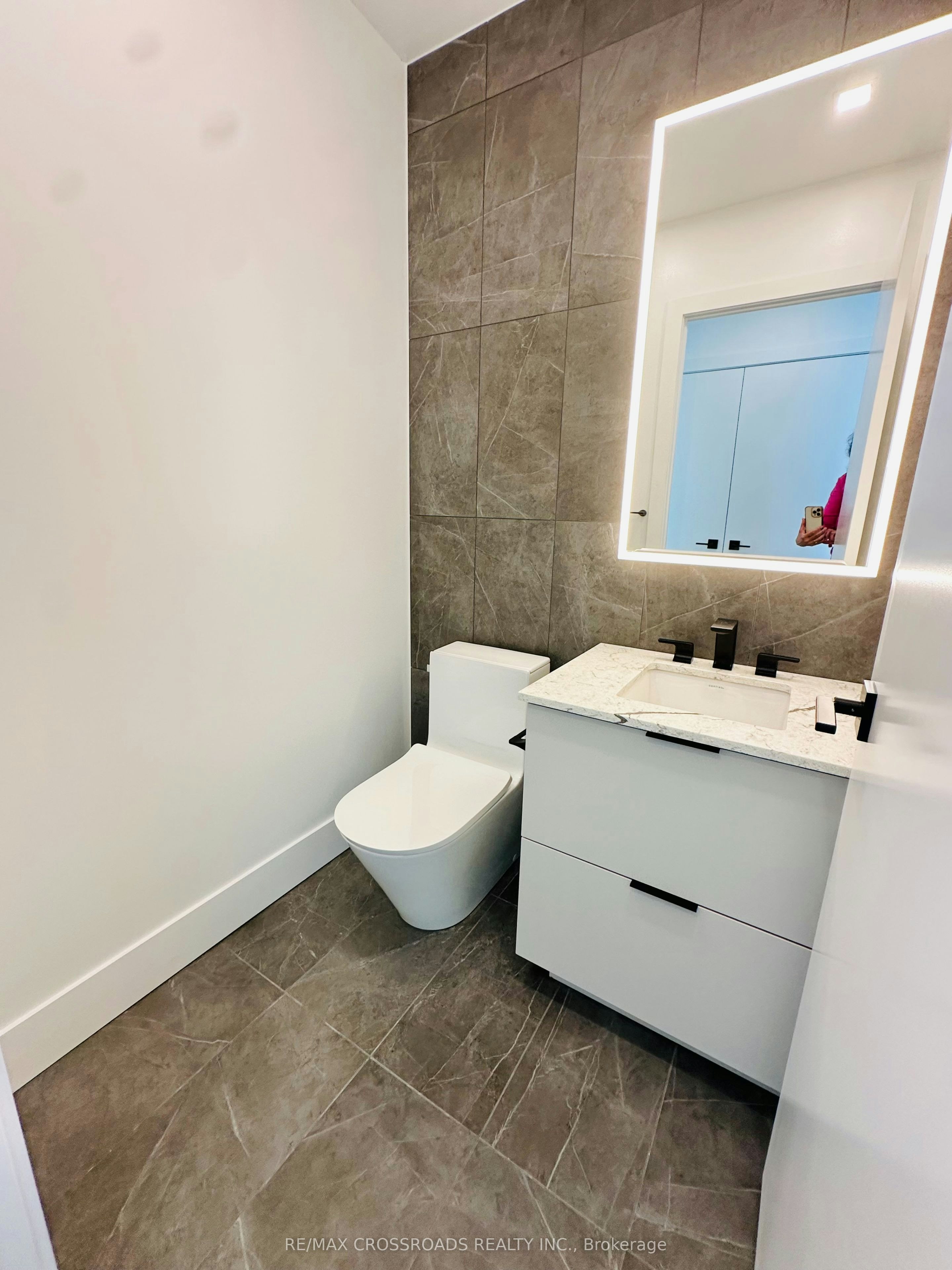 5201-609 Sherbourne Street, Toronto, ON, M4X 0A4 - 32