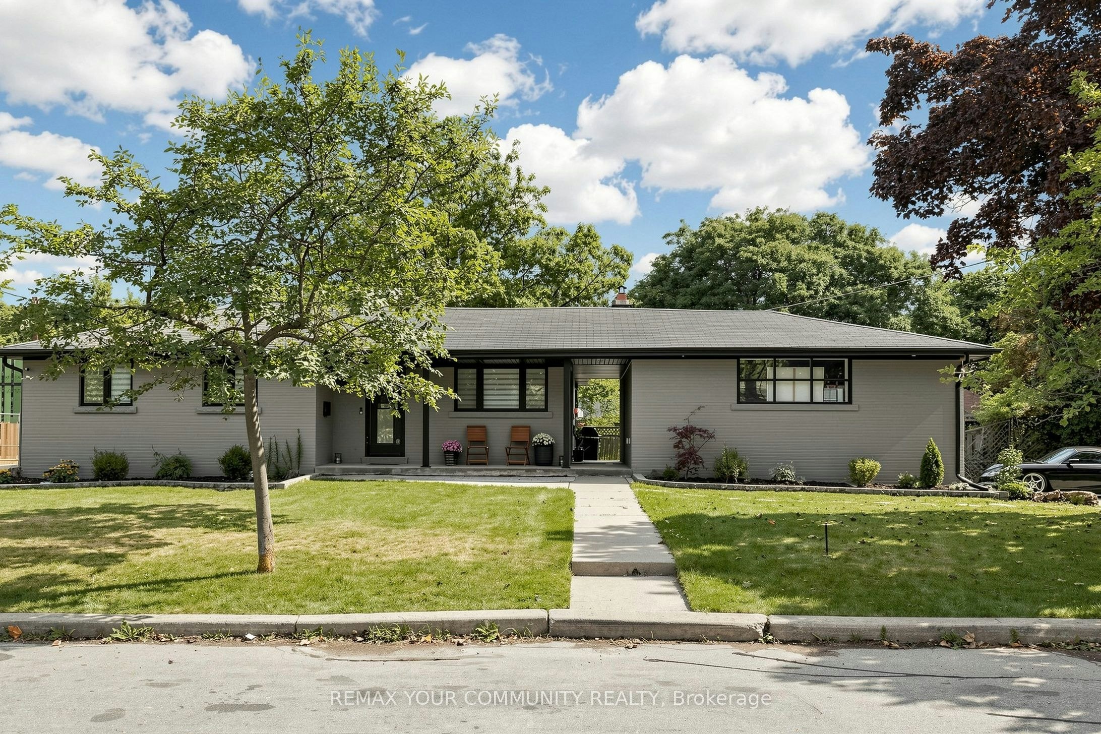 299 Horsham Avenue, Toronto, ON, M2R 1G5