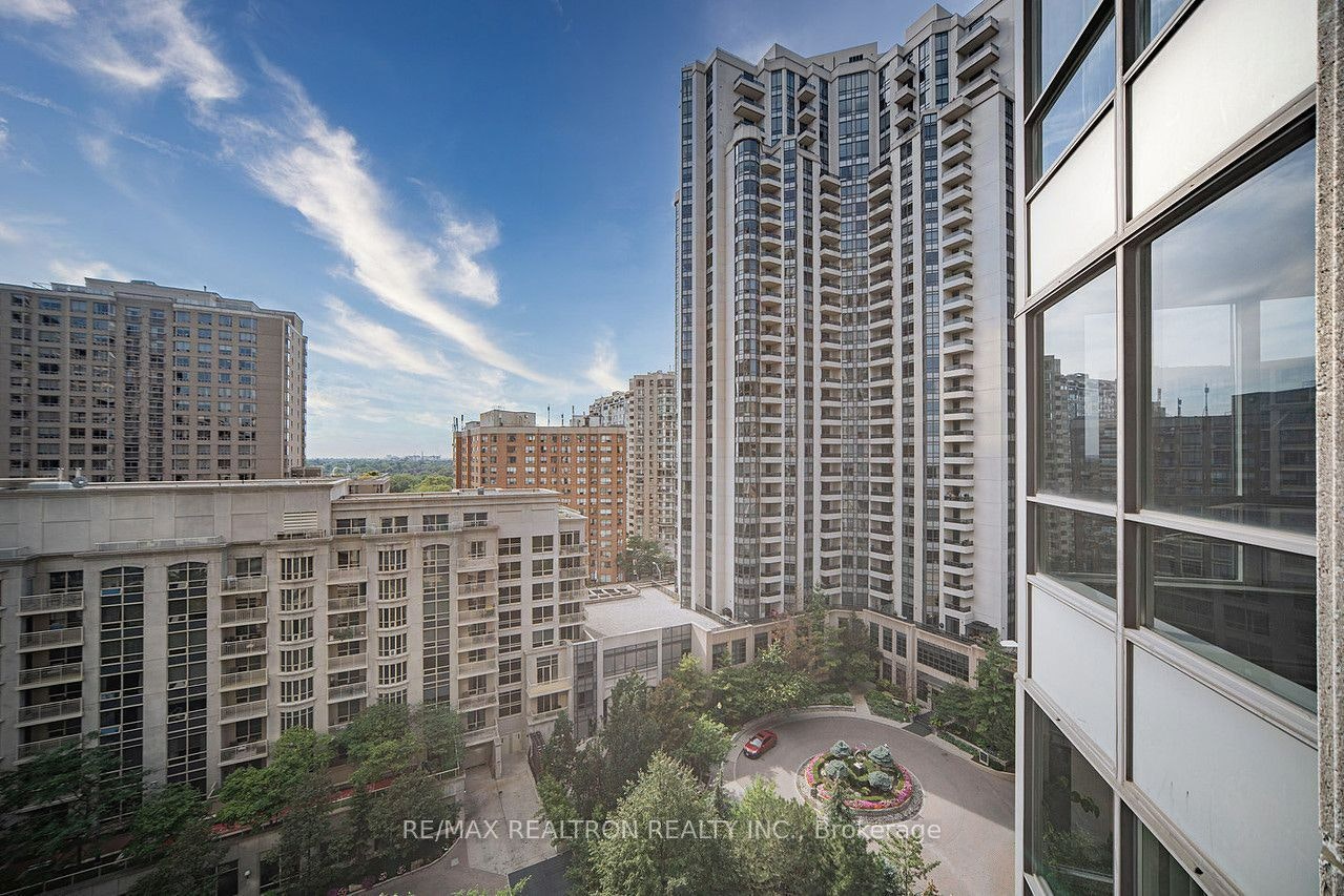 1110-10 Northtown Way, Toronto, ON, M2N 7L4 - 37