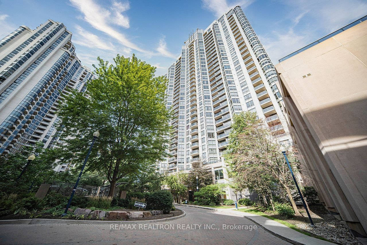 1110-10 Northtown Way, Toronto, ON, M2N 7L4 - 3