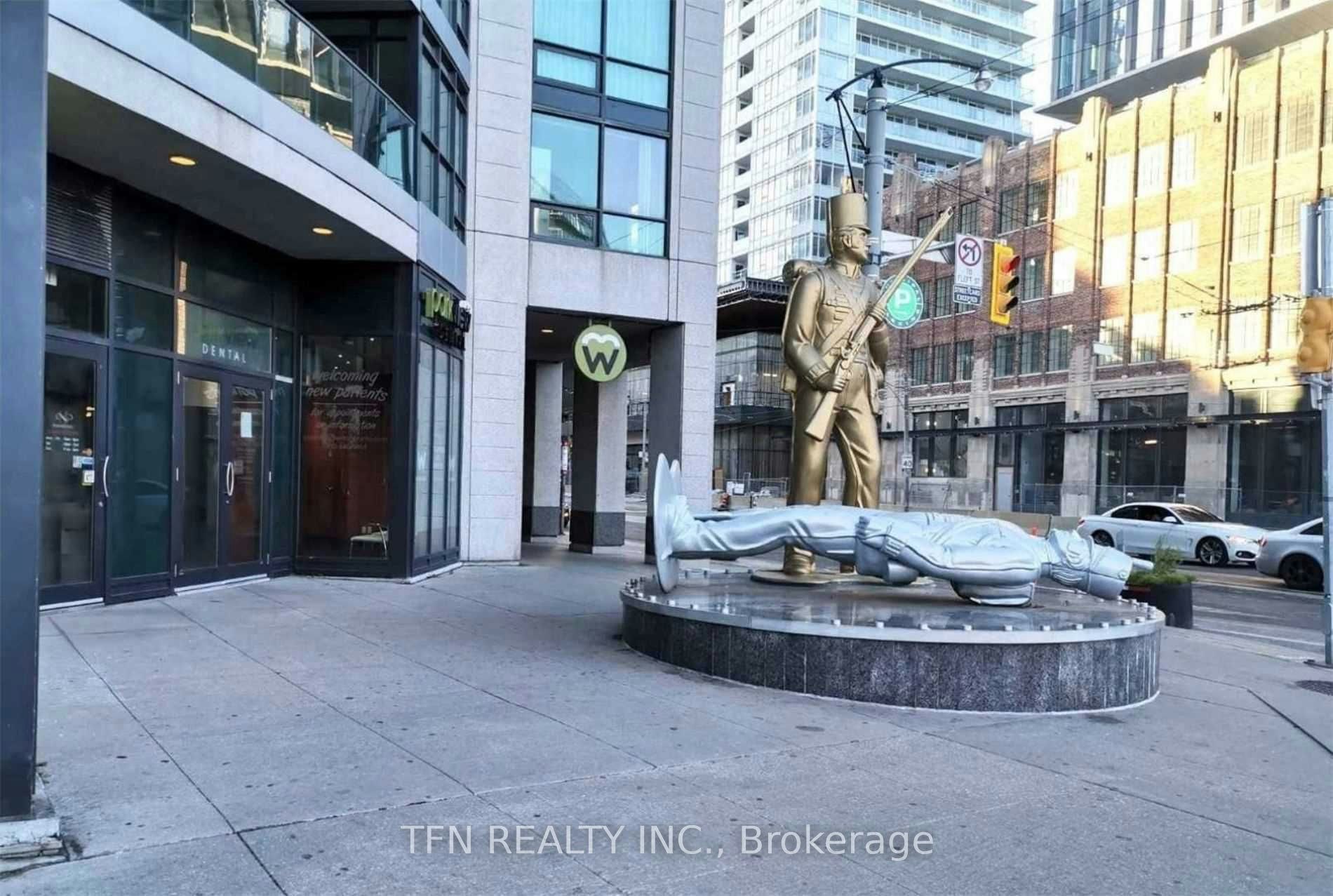 2906-600 Fleet Street, Toronto, ON, M5V 1B7 - 7