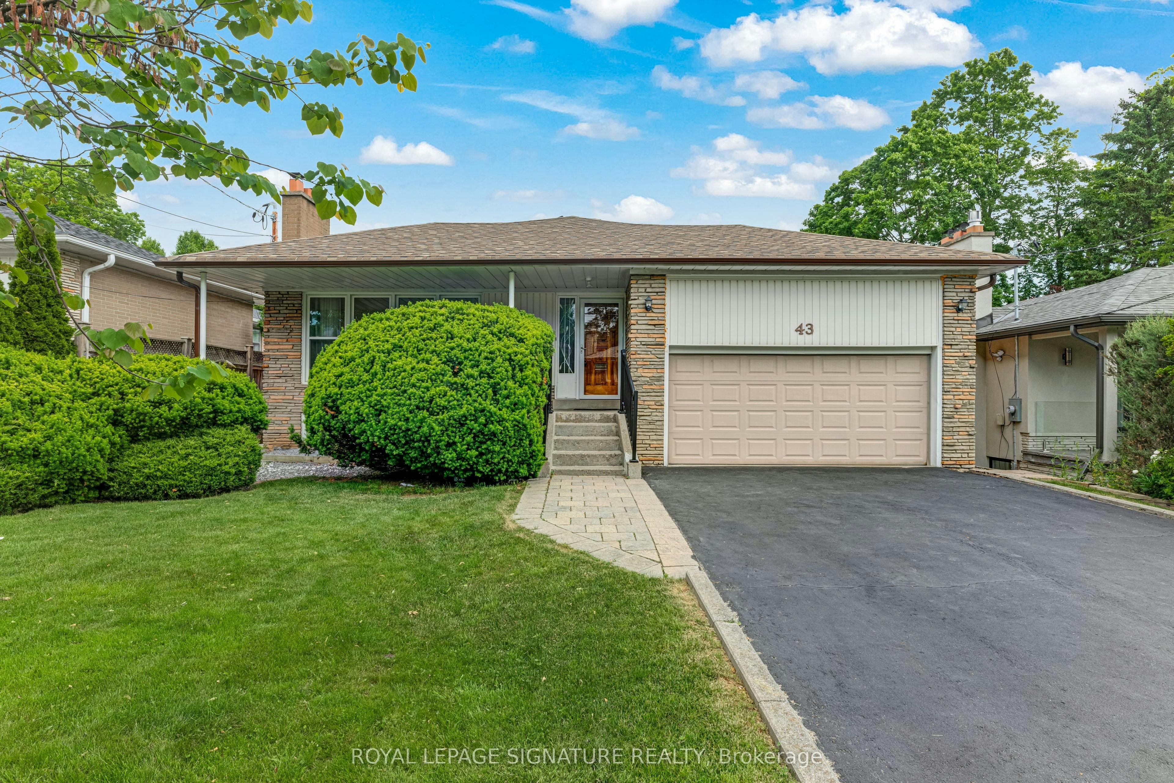 43 Viamede Crescent, Toronto, ON, M2K 2A7