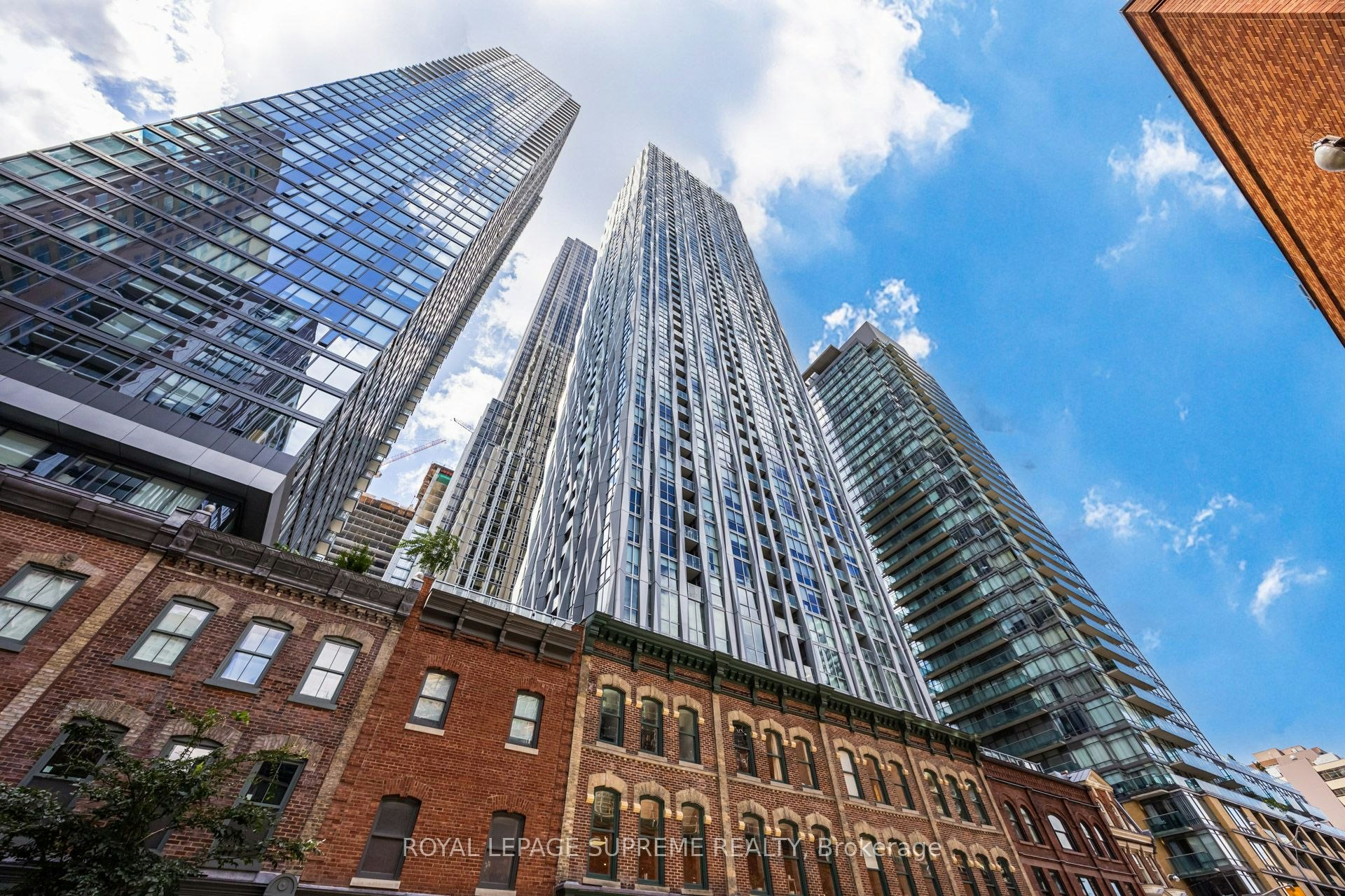 3102-1 Yorkville Avenue, Toronto, ON, M4W 0B1
