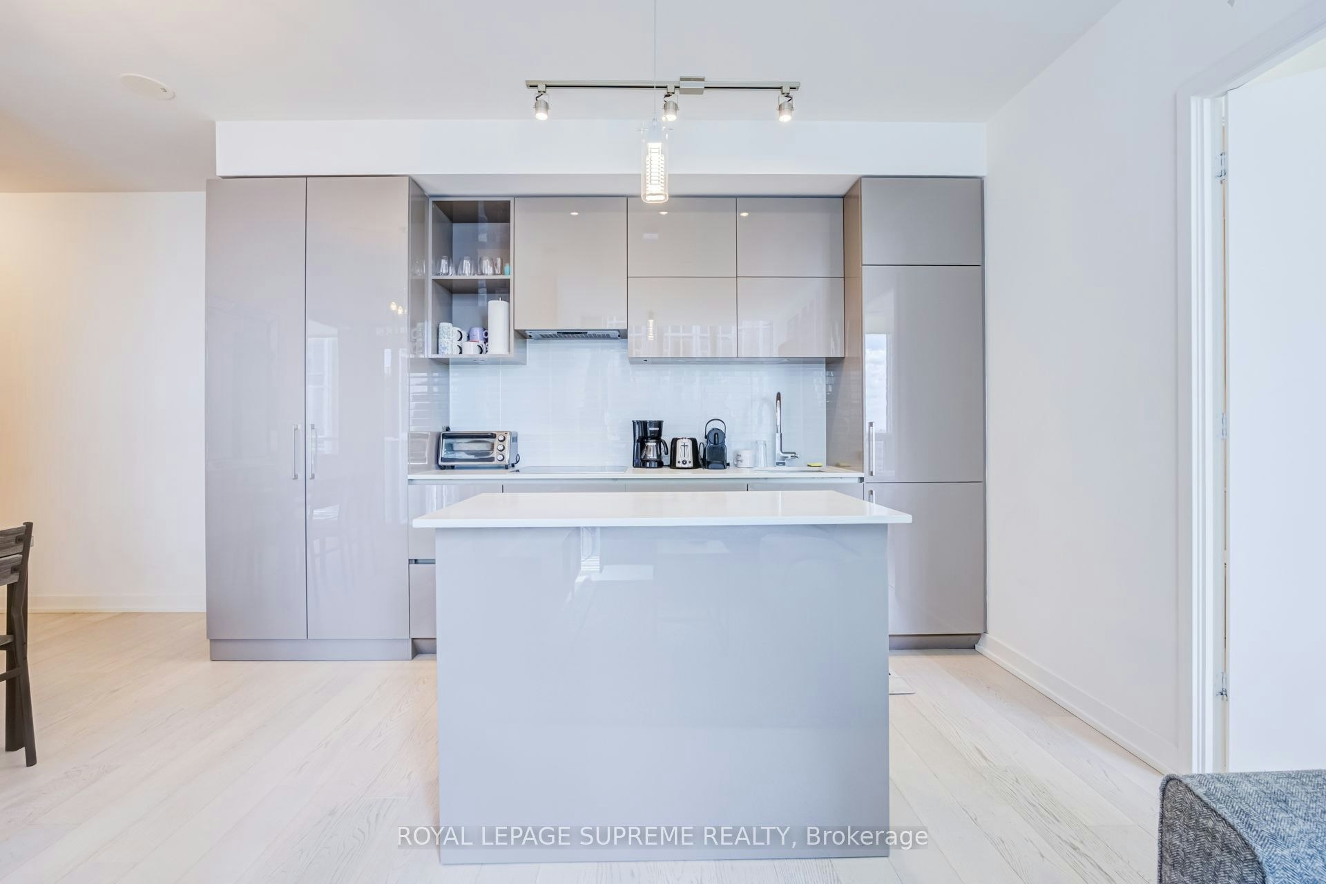 3102-1 Yorkville Avenue, Toronto, ON, M4W 0B1 - 6