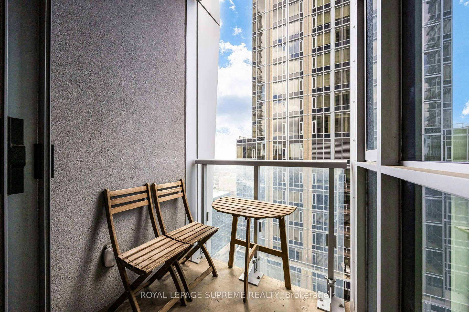 3102-1 Yorkville Avenue, Toronto, ON, M4W 0B1 - 24