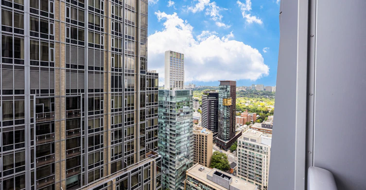 3102-1 Yorkville Avenue, Toronto, ON, M4W 0B1 - 26